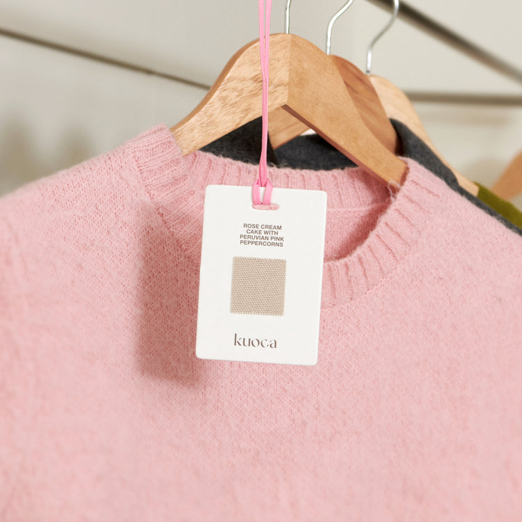Rose Cream Cake Fragrance Tag